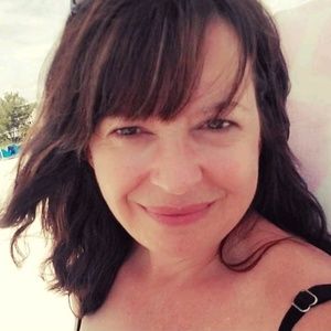 Meet your Posher, Regina